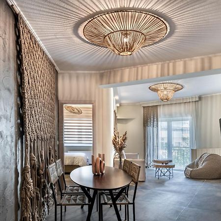 Macrame Luxury Suites Tríkala エクステリア 写真