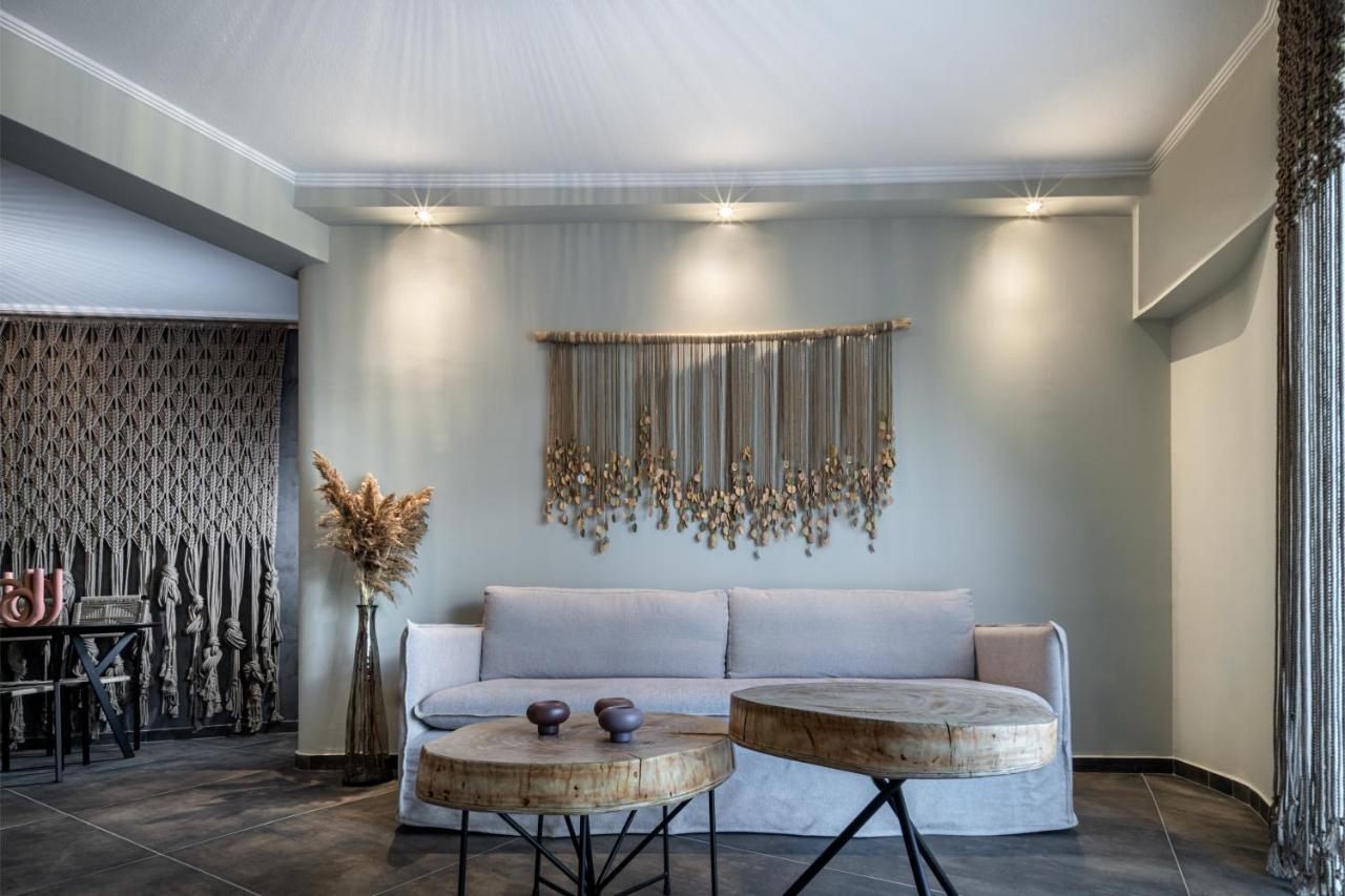 Macrame Luxury Suites Tríkala エクステリア 写真